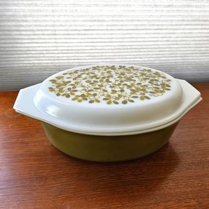 VTG Pyrex Verde Olive 2.5 qt ovenware casserole 045 with lid
